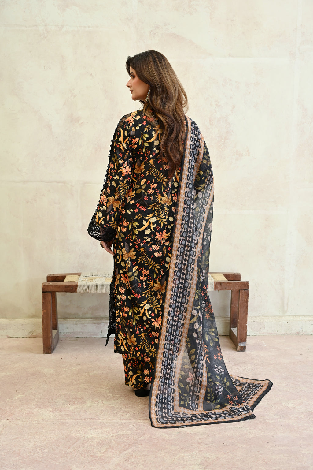 Chishtiya garment