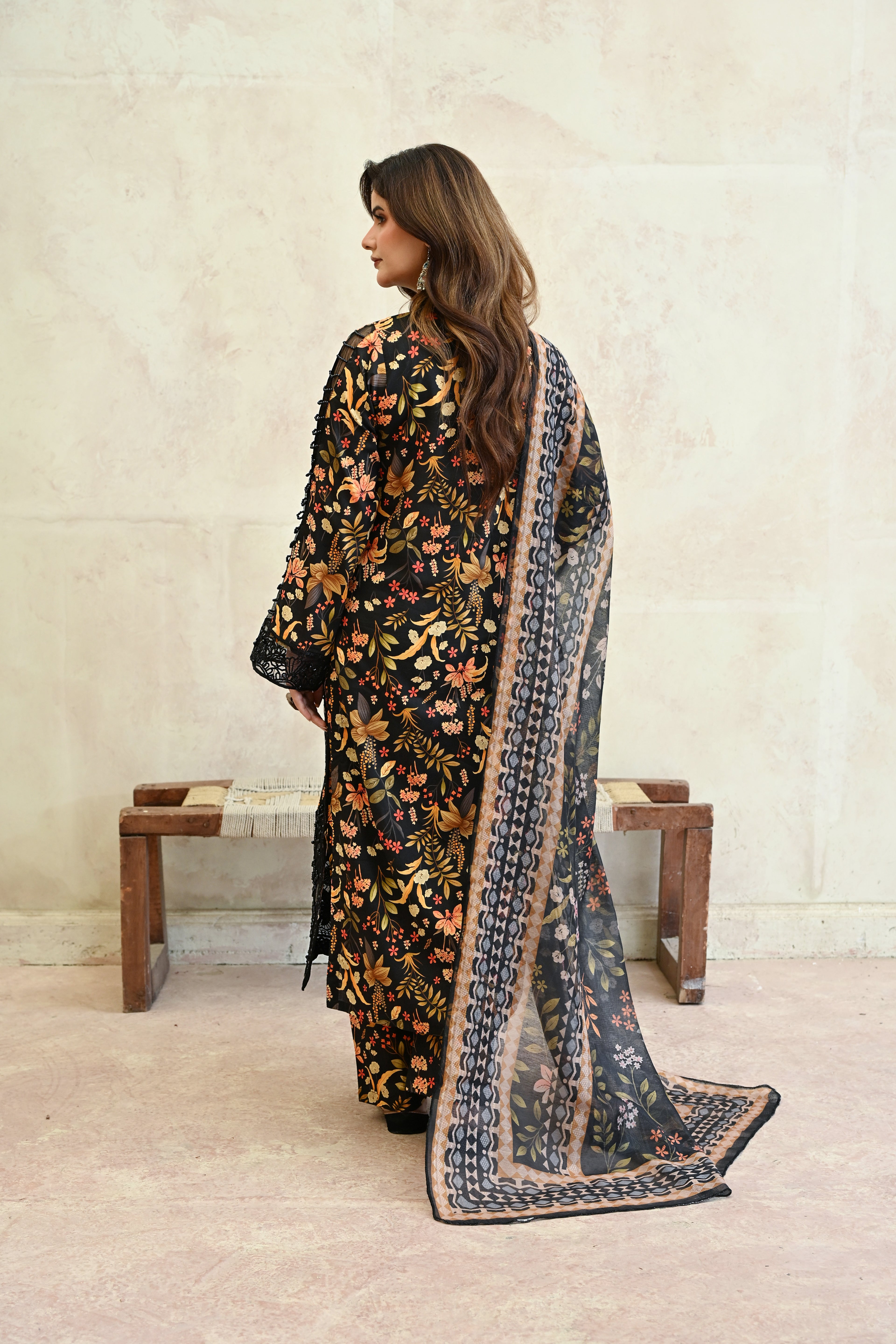 Chishtiya garment