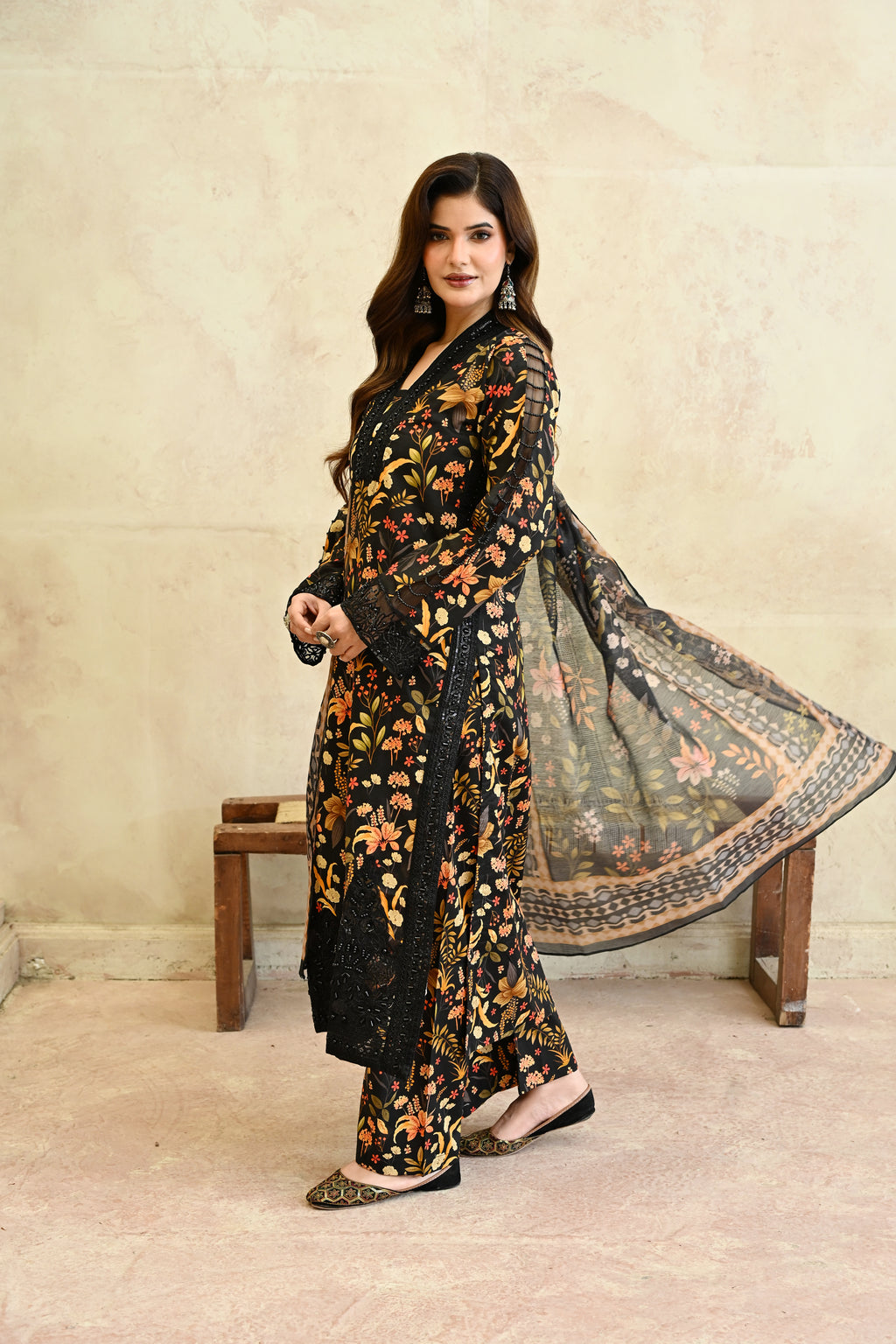 Chishtiya garment